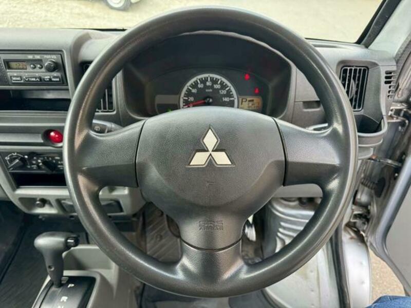 MINICAB VAN