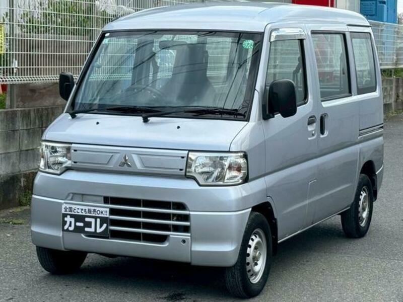MITSUBISHI MINICAB VAN