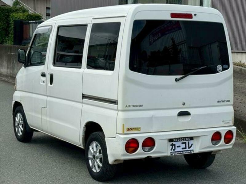 MINICAB VAN
