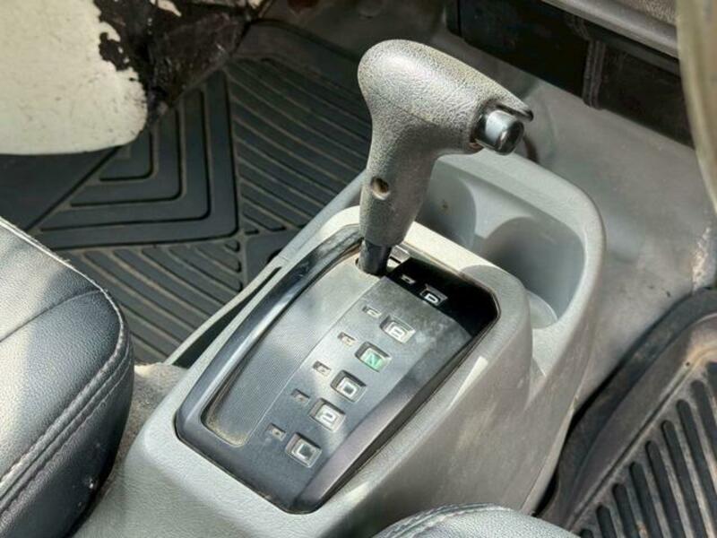 MINICAB VAN