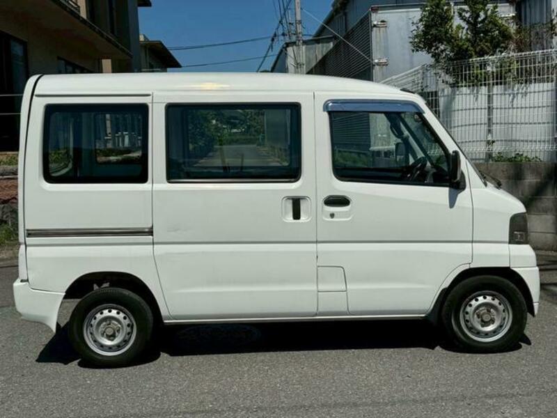 MINICAB VAN