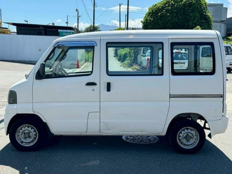 MINICAB VAN