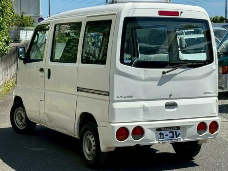 MINICAB VAN
