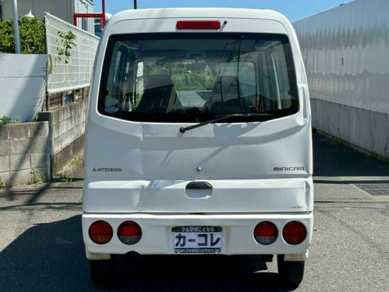 MINICAB VAN