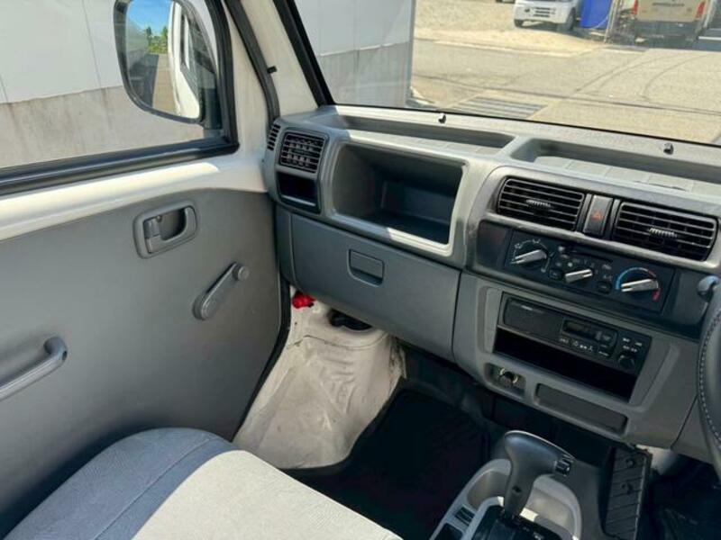 MINICAB VAN
