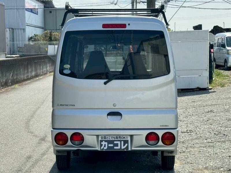 MINICAB VAN