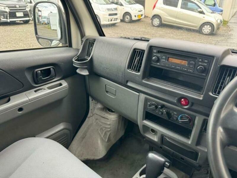 MINICAB VAN