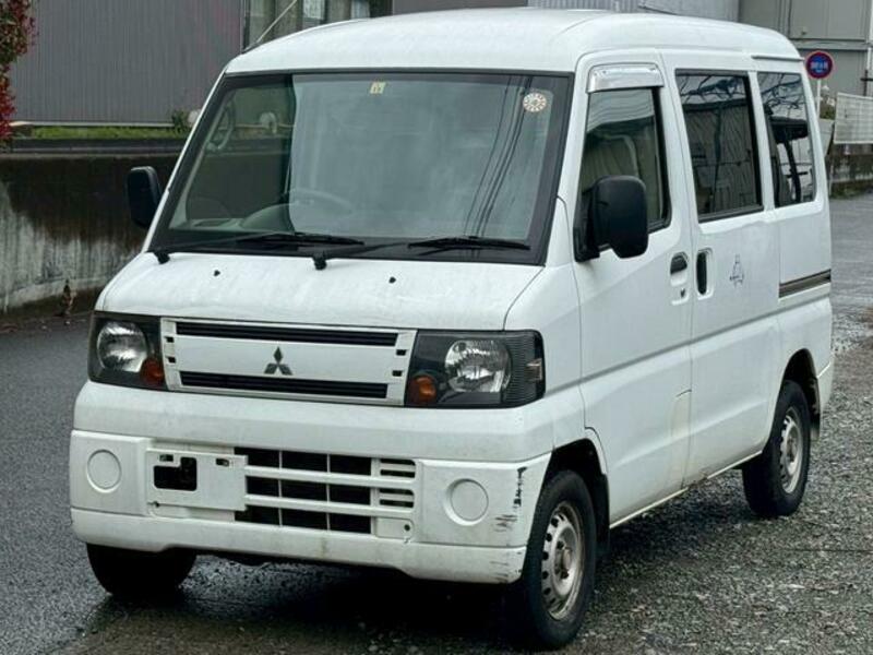MITSUBISHI MINICAB VAN