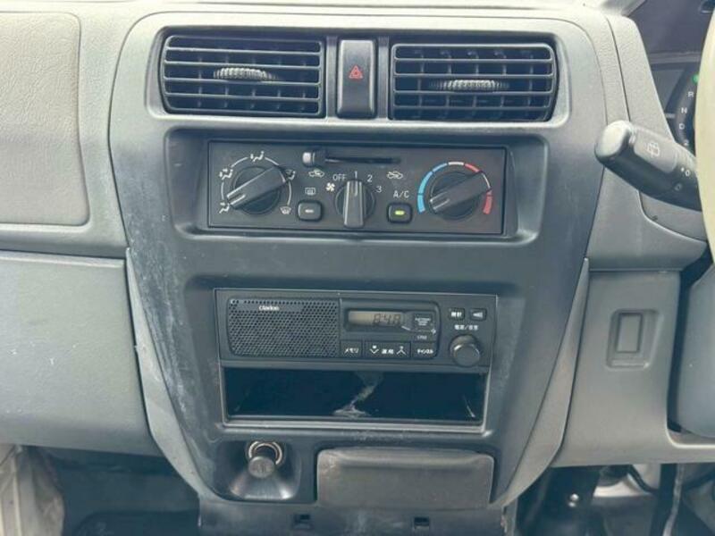 CLIPPER VAN