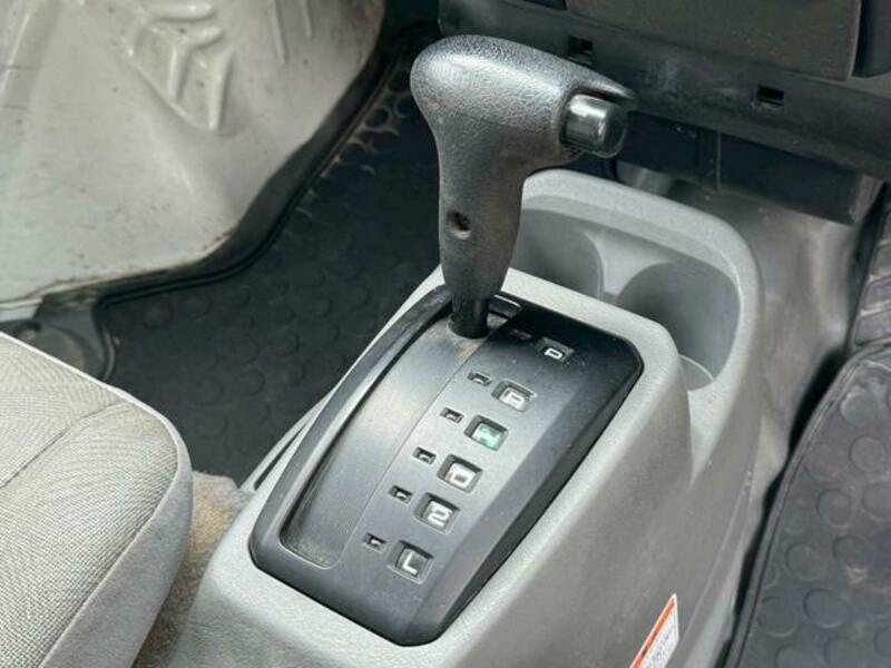 CLIPPER VAN