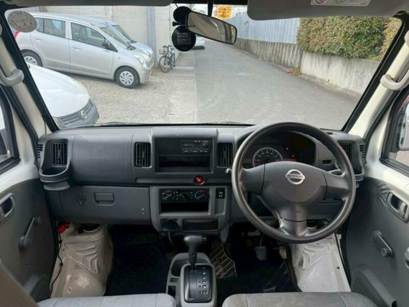 CLIPPER VAN