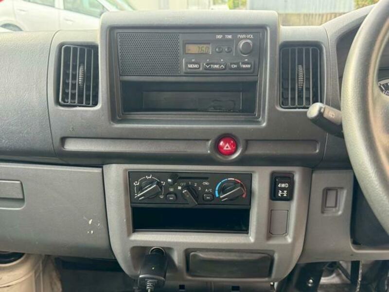 CLIPPER VAN