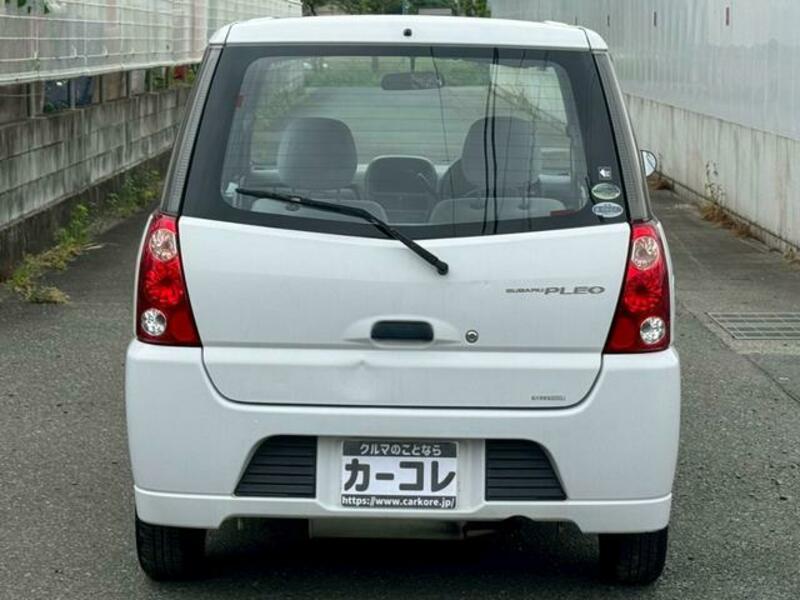 PLEO