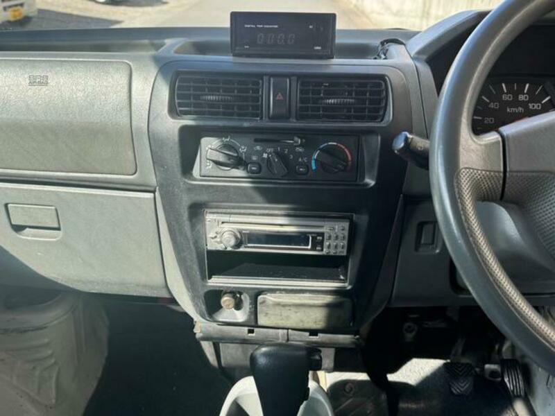 CLIPPER VAN
