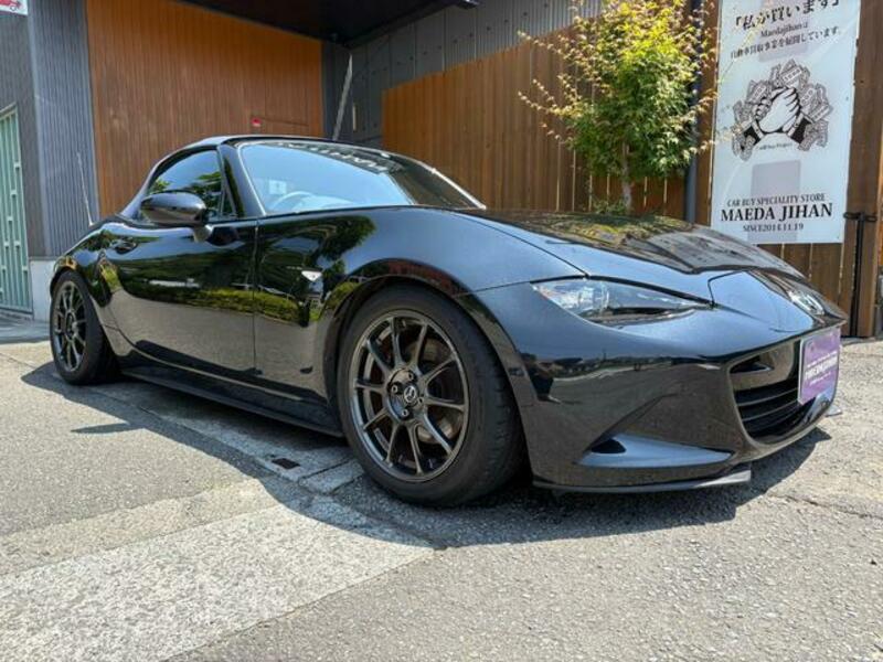 ROADSTER