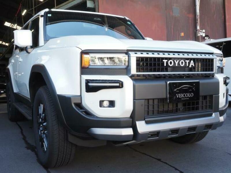 LAND CRUISER 250