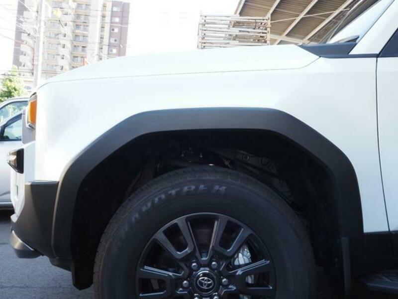 LAND CRUISER 250