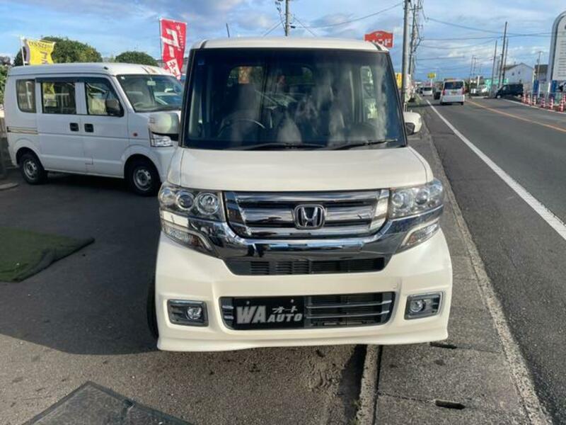 N BOX CUSTOM