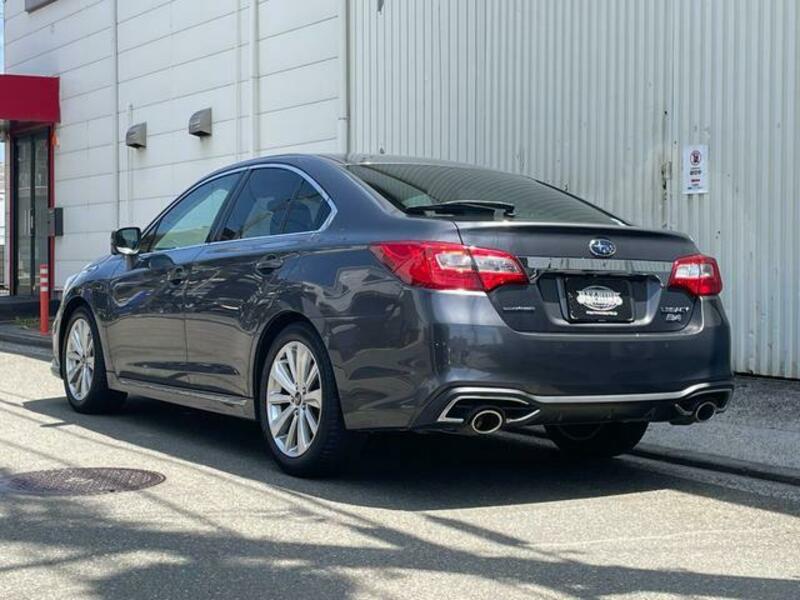 LEGACY B4