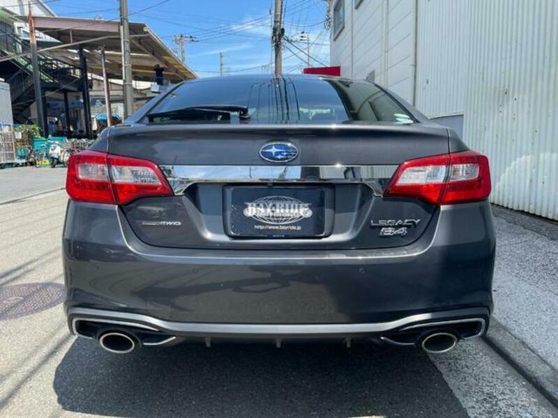 LEGACY B4