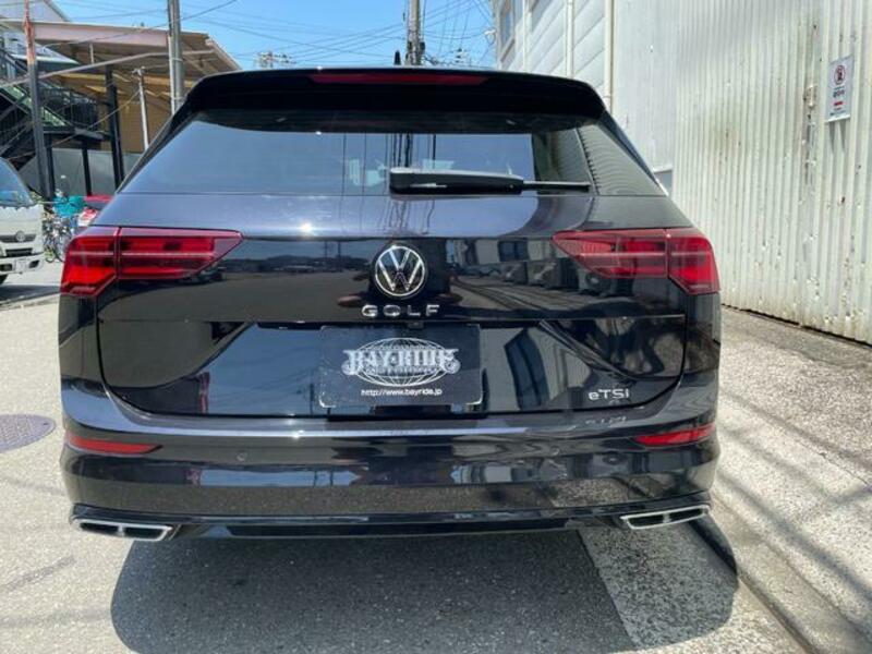GOLF VARIANT