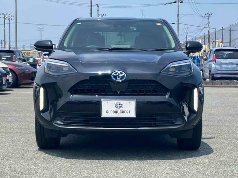 YARIS CROSS