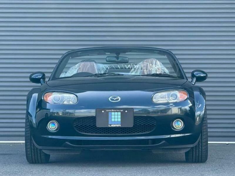 ROADSTER