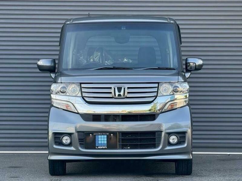 N BOX CUSTOM