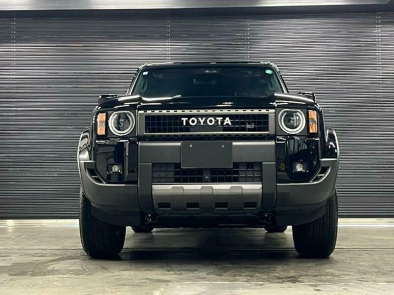LAND CRUISER 250