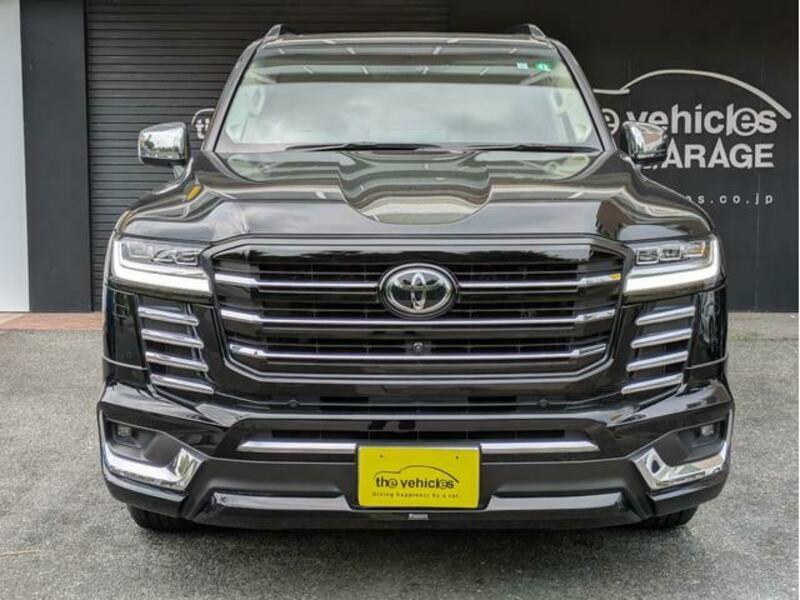 LAND CRUISER
