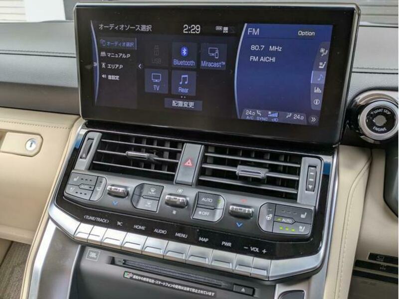 LAND CRUISER