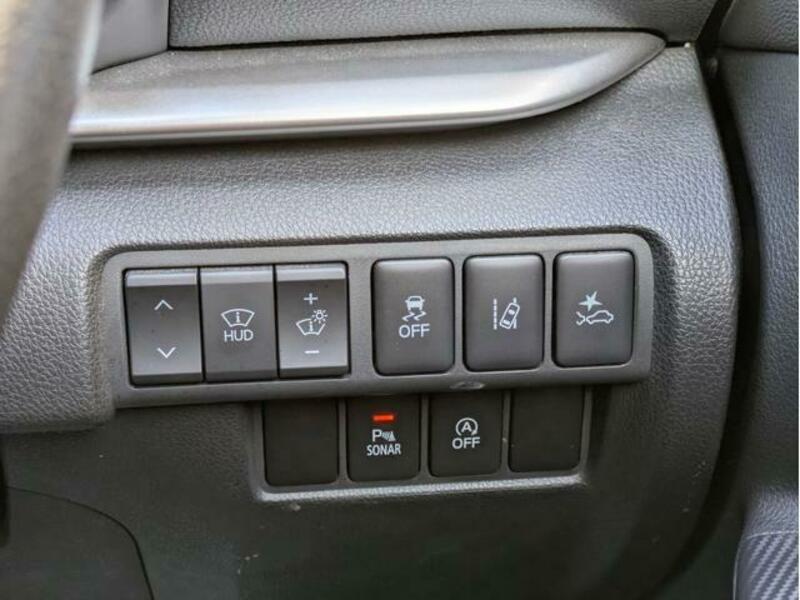 ECLIPSE CROSS