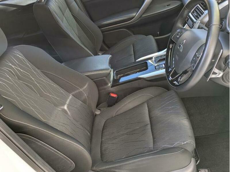 ECLIPSE CROSS