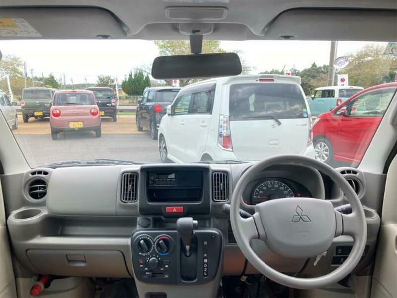 MINICAB VAN