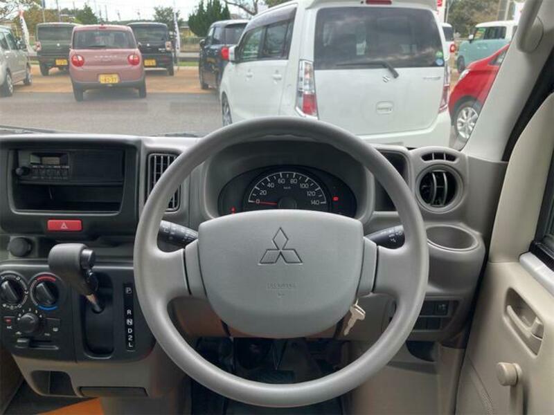 MINICAB VAN