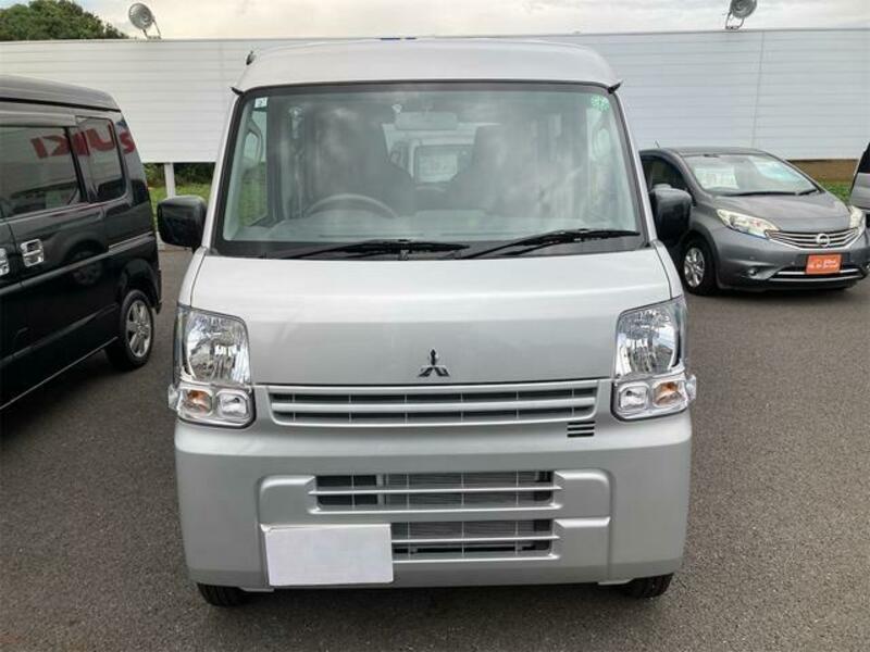MINICAB VAN