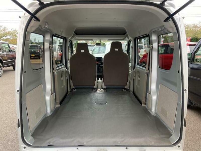 MINICAB VAN