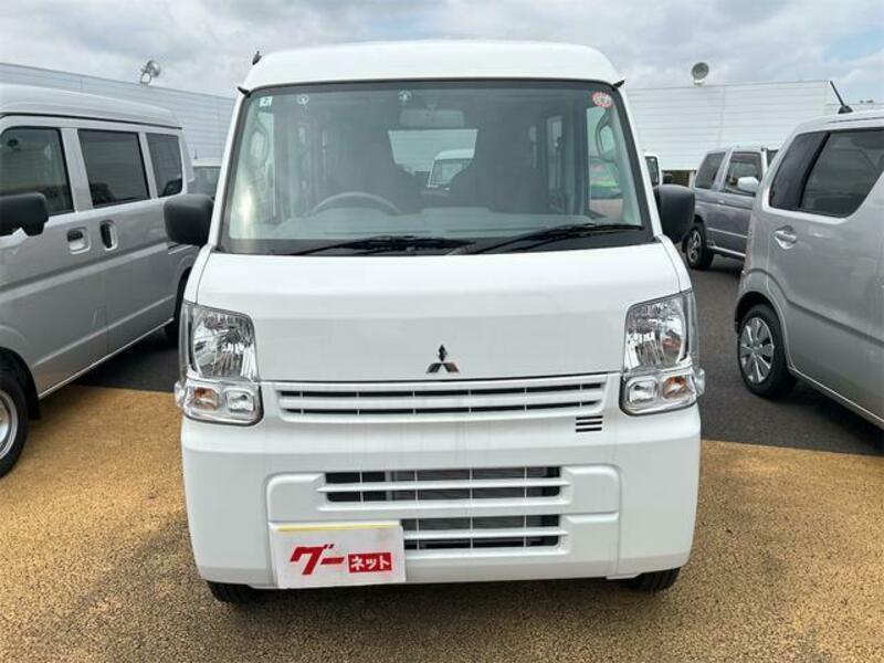 MINICAB VAN