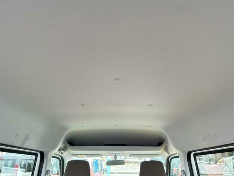 MINICAB VAN