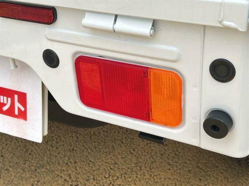 MINICAB TRUCK