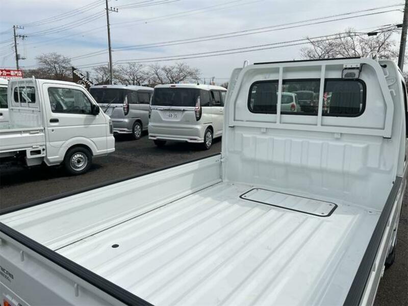 MINICAB TRUCK