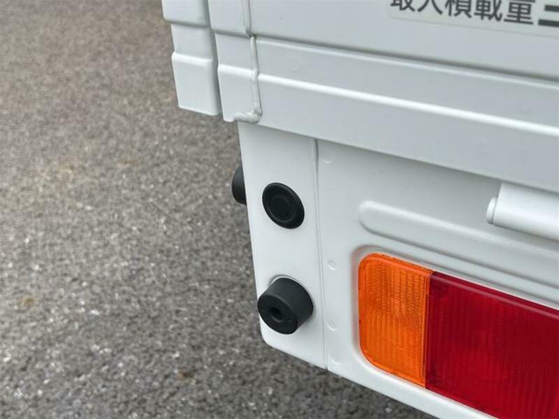 MINICAB TRUCK