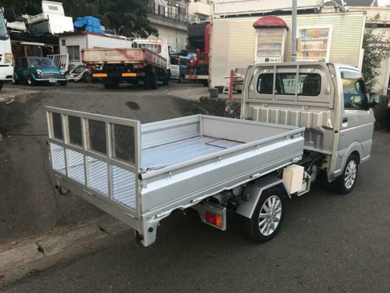 CARRY TRUCK