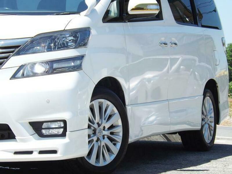 VELLFIRE