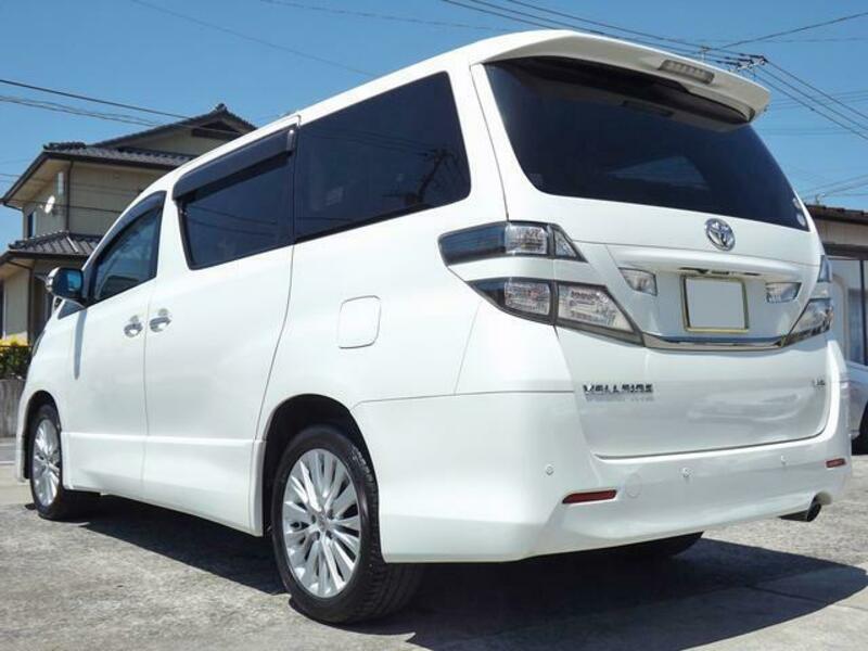 VELLFIRE