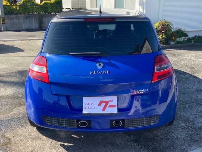 MEGANE