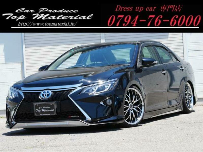 TOYOTA CAMRY