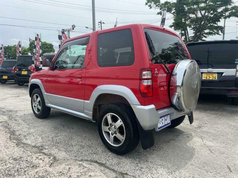 PAJERO MINI