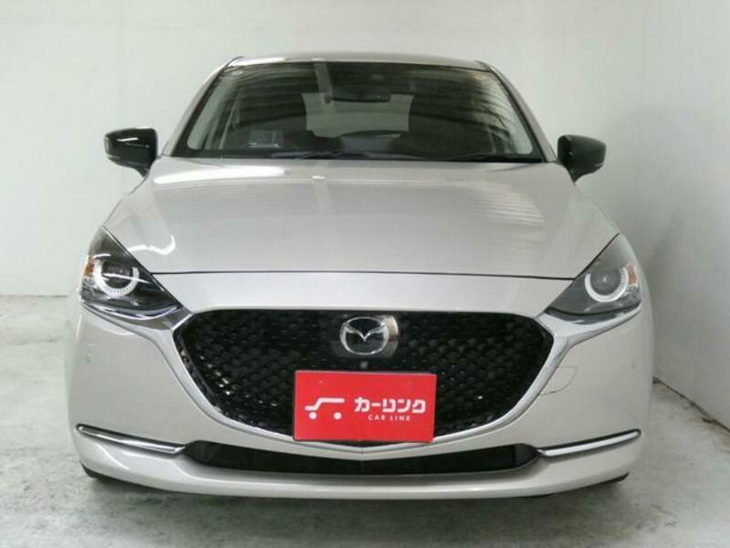 MAZDA2