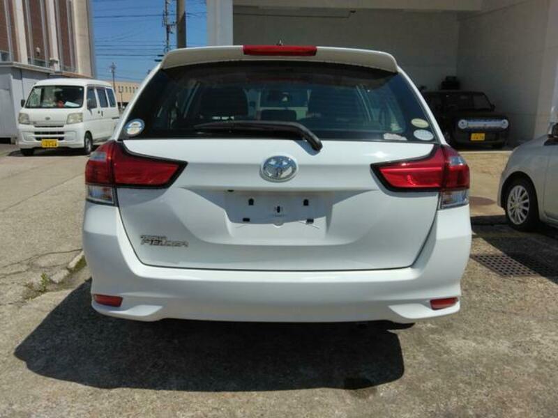 COROLLA FIELDER